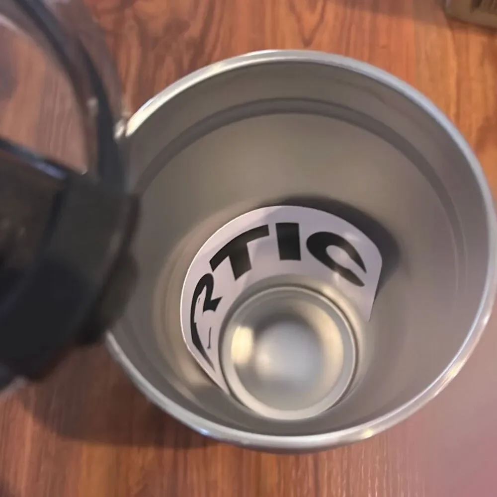 NEW Rtic Stainless steel 20 ounce Tumbler mug ￼ADP logo